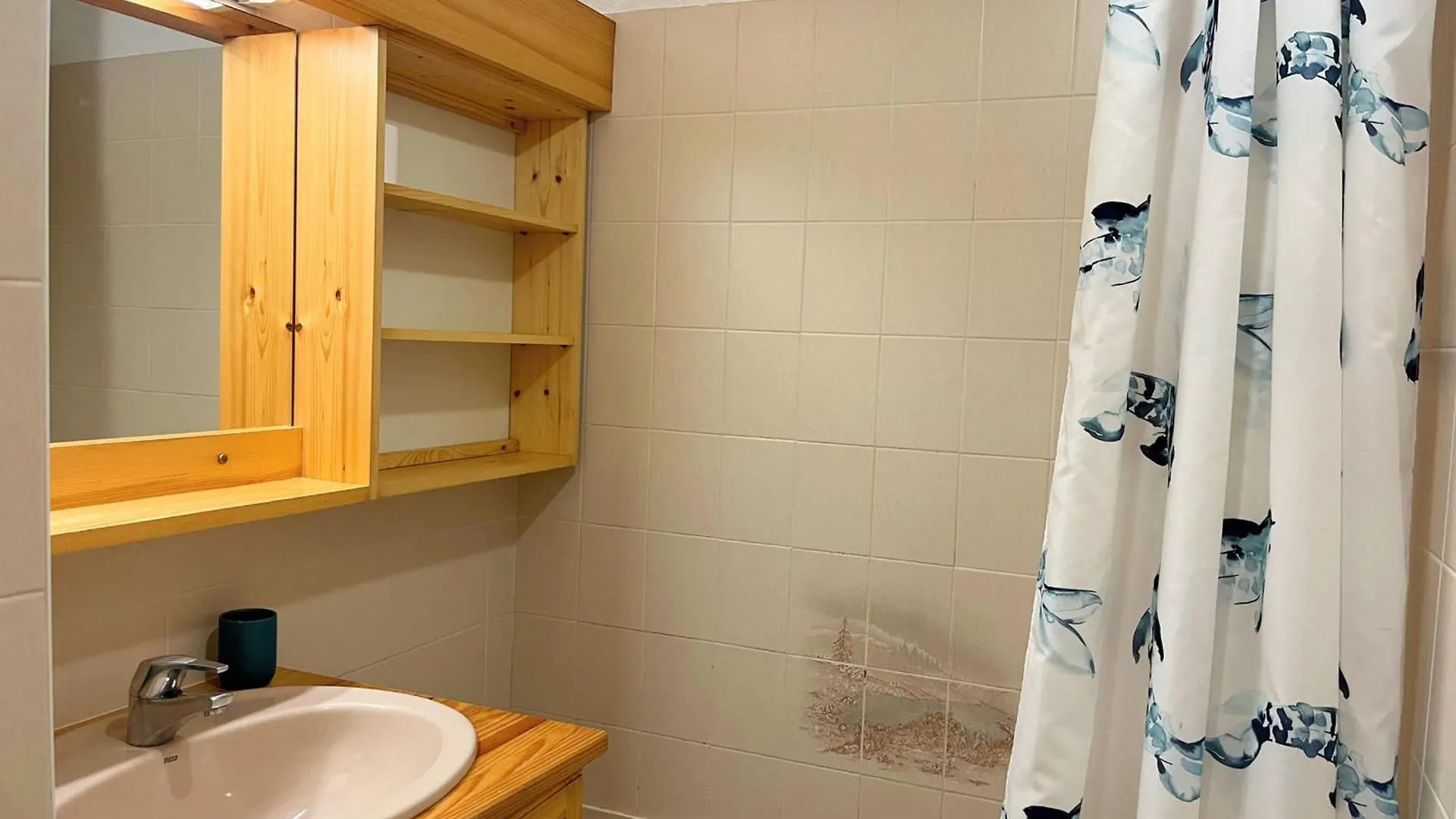 Apartman Appartement T2 Cosy Avec Jardinet, Proche Centre Et Skibus, Wifi, Parking Et Equipements Complets - Fr-1-624-61 Samoëns